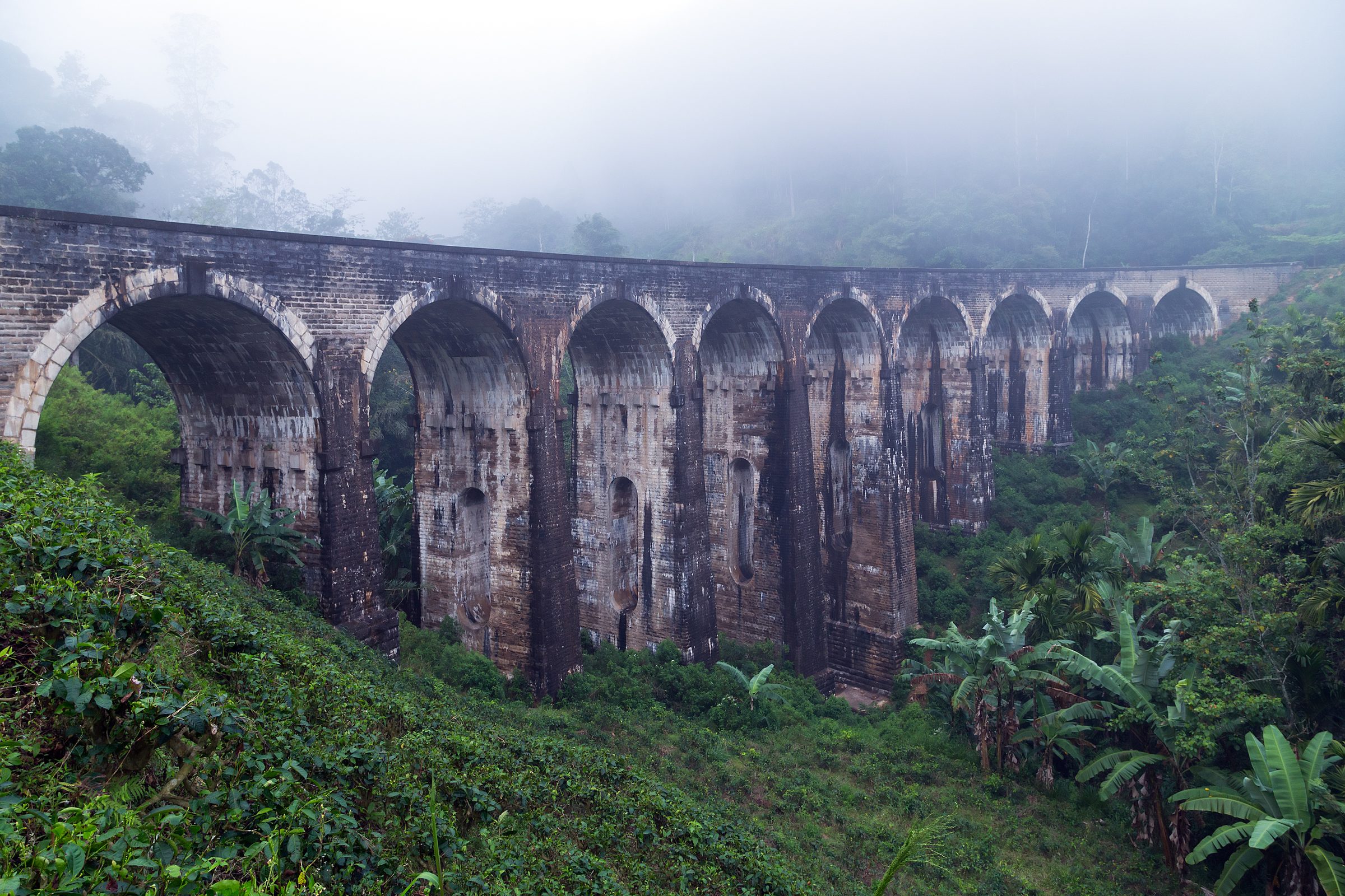 Nine Arches Bridge near Ella in morning mist